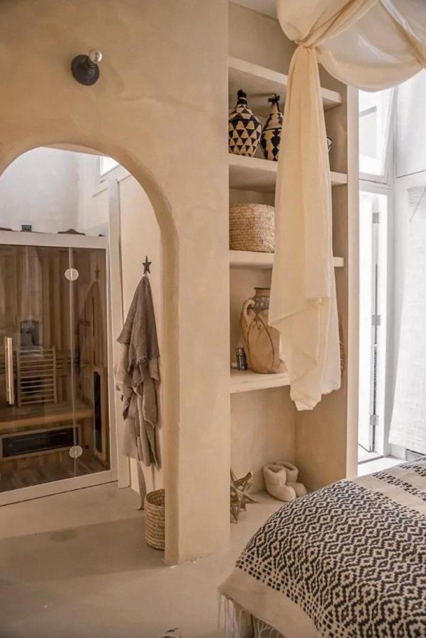 Haert Boutique Wellness Suites City Centre Haarlem Exteriör bild