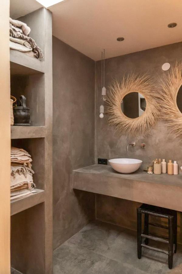 Haert Boutique Wellness Suites City Centre Haarlem Exteriör bild