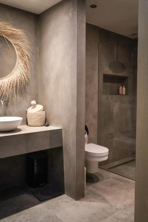 Haert Boutique Wellness Suites City Centre Haarlem Exteriör bild