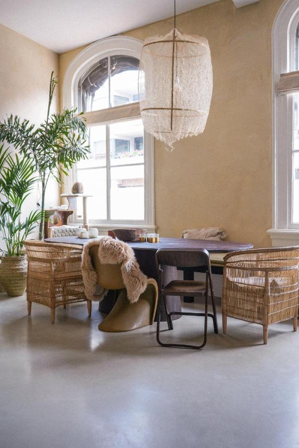 Haert Boutique Wellness Suites City Centre Haarlem Exteriör bild